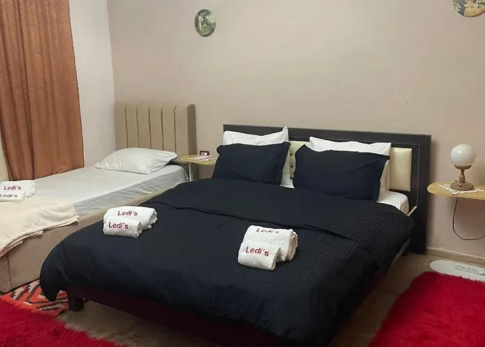 Ledi\'S Apartment